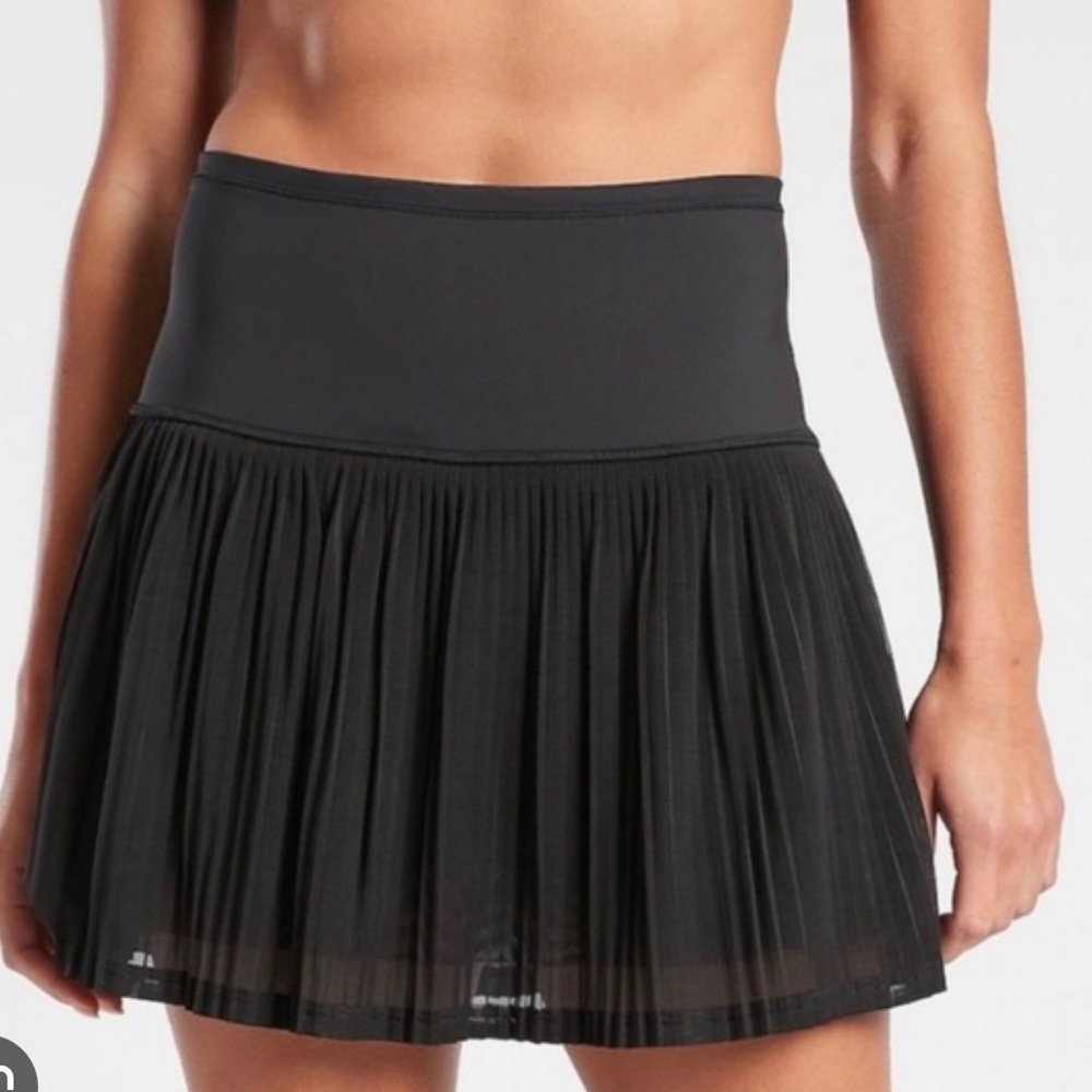 Athleta black mesh skort / skirt